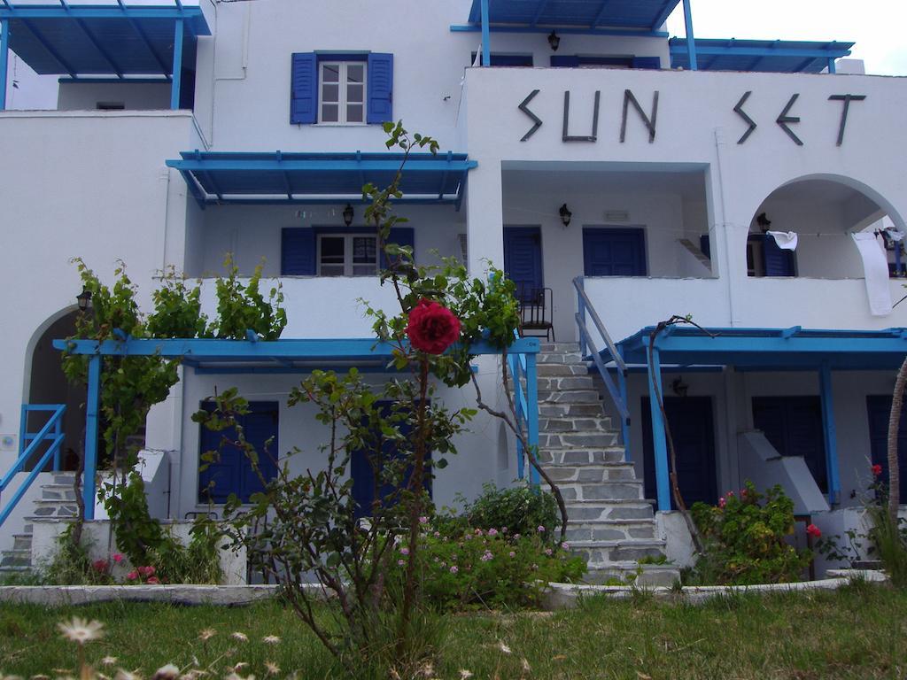 Sunset Aparthotel Agios Prokopios  Quarto foto